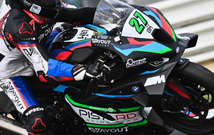 LFM main sponsor BMW Pistard Racing Team and Gabriele Giannini